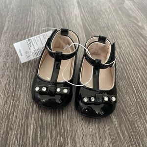 NWT Baby Black Dress Shoes Size 0-3 MONTHS